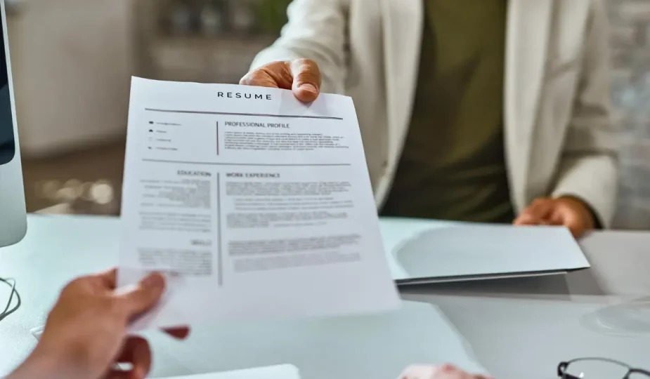 Cara Membuat Lamaran Kerja yang Menarik HRD